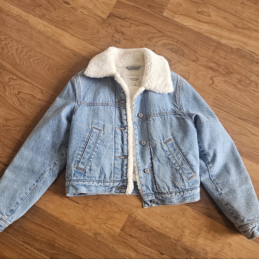 Abercrombie & Fitch Blue Denim Jacket with Cream Sherpa Collar